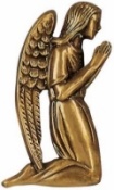 Biondan bronze angel kneeling facing right
